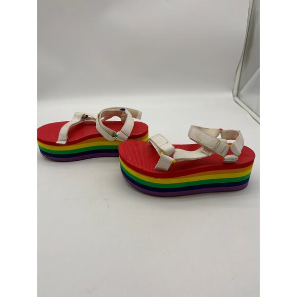 TEVA FLATFORM UNIVERSAL RAINBOW PRIDE PLATFORM SANDALS, WOMEN US 9. - Picture 3 of 5